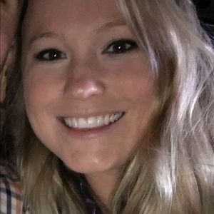 Meet your Posher, Mandy